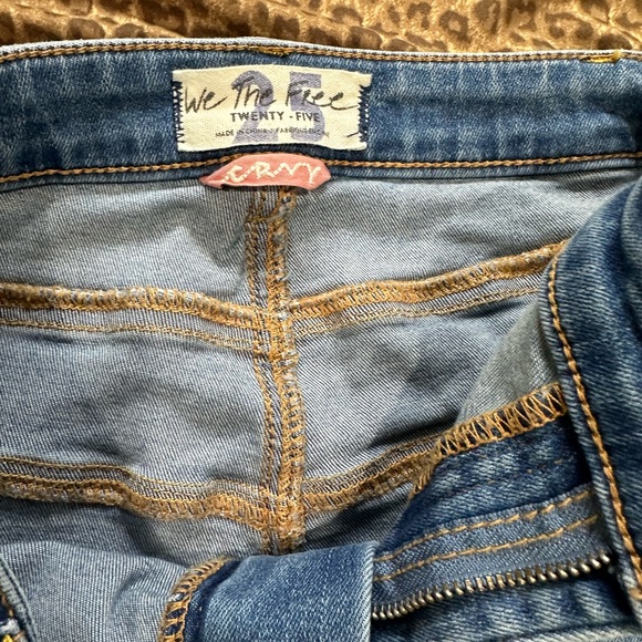 FREE PEOPLE We The Free CRVY Wild Honey Flare Jeans sz 25 - Picture 4 of 7